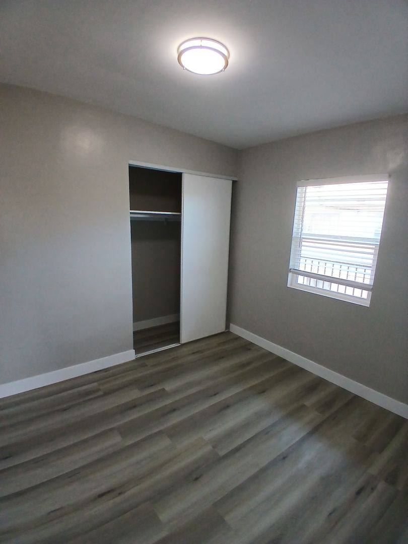 Apartment for rent at 3220 Santa Fe Ave, Long Beach, CA 90810
