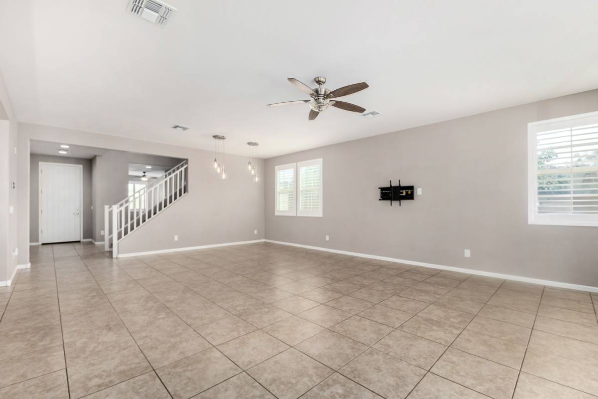 House for rent at 1527 W Windhaven Ave, Gilbert, AZ 85233