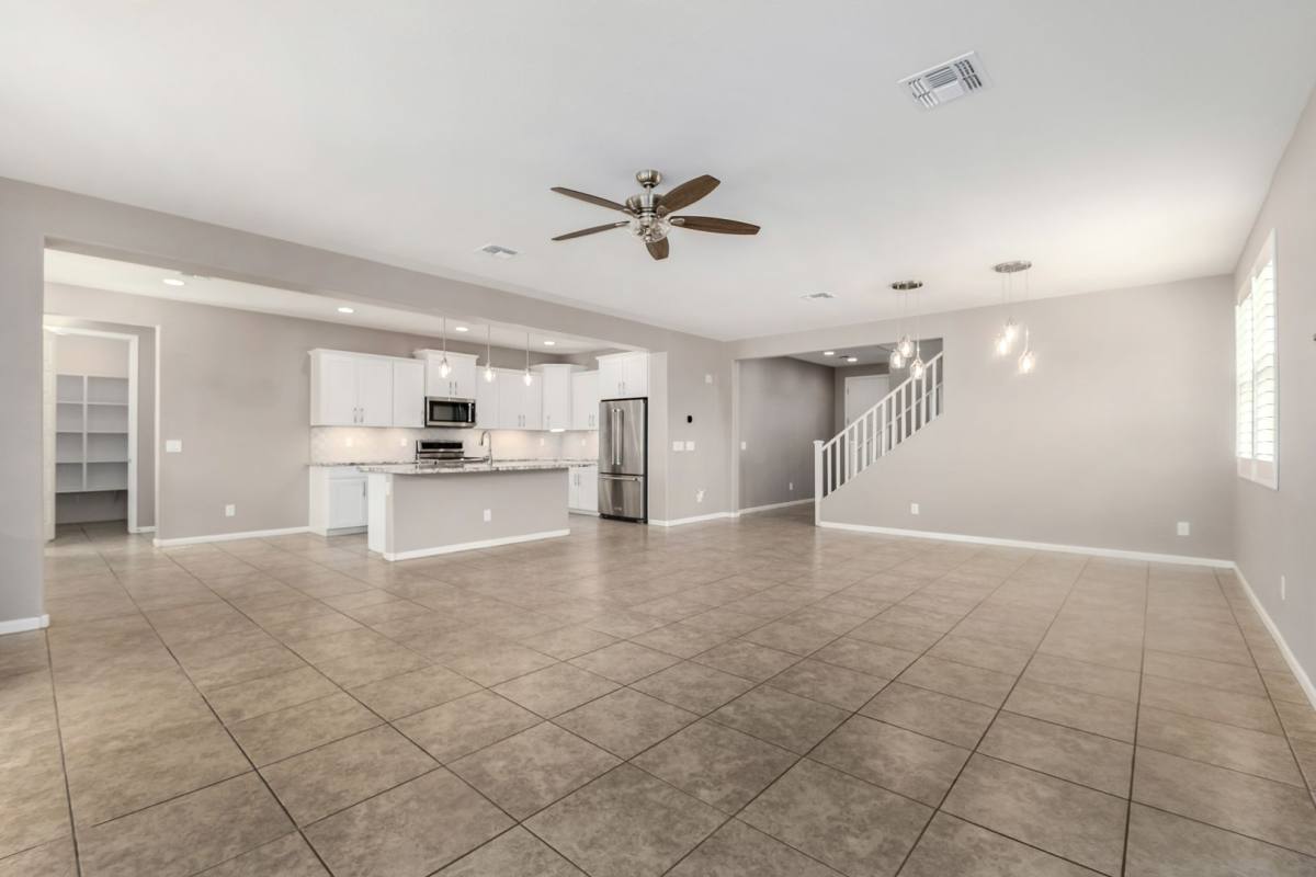 House for rent at 1527 W Windhaven Ave, Gilbert, AZ 85233
