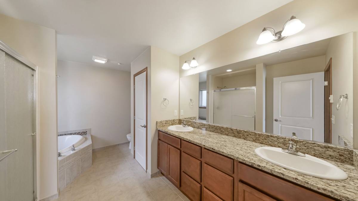 Condo for rent at 3614 Portage Lane, Anacortes, WA 98221