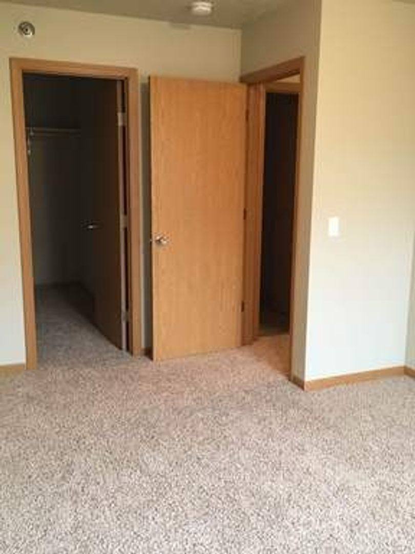 House for rent at 1414 31st Ave SE, Minot, ND 58701