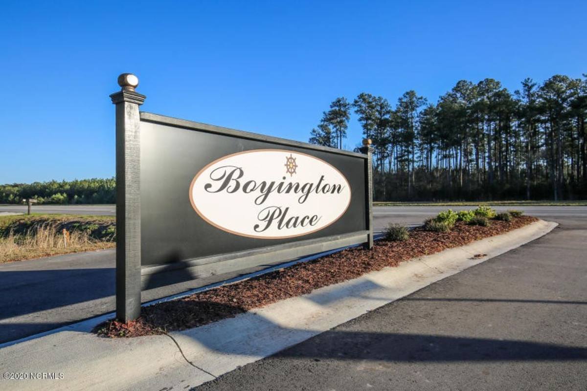 Townhouse for rent at 428 Sullivan Loop Rd, Midway Park, NC 28544