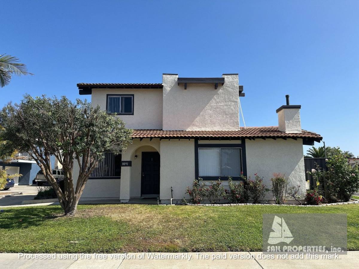 Apartment for rent at 8091 Graziadio Dr, Huntington Beach, CA 92646