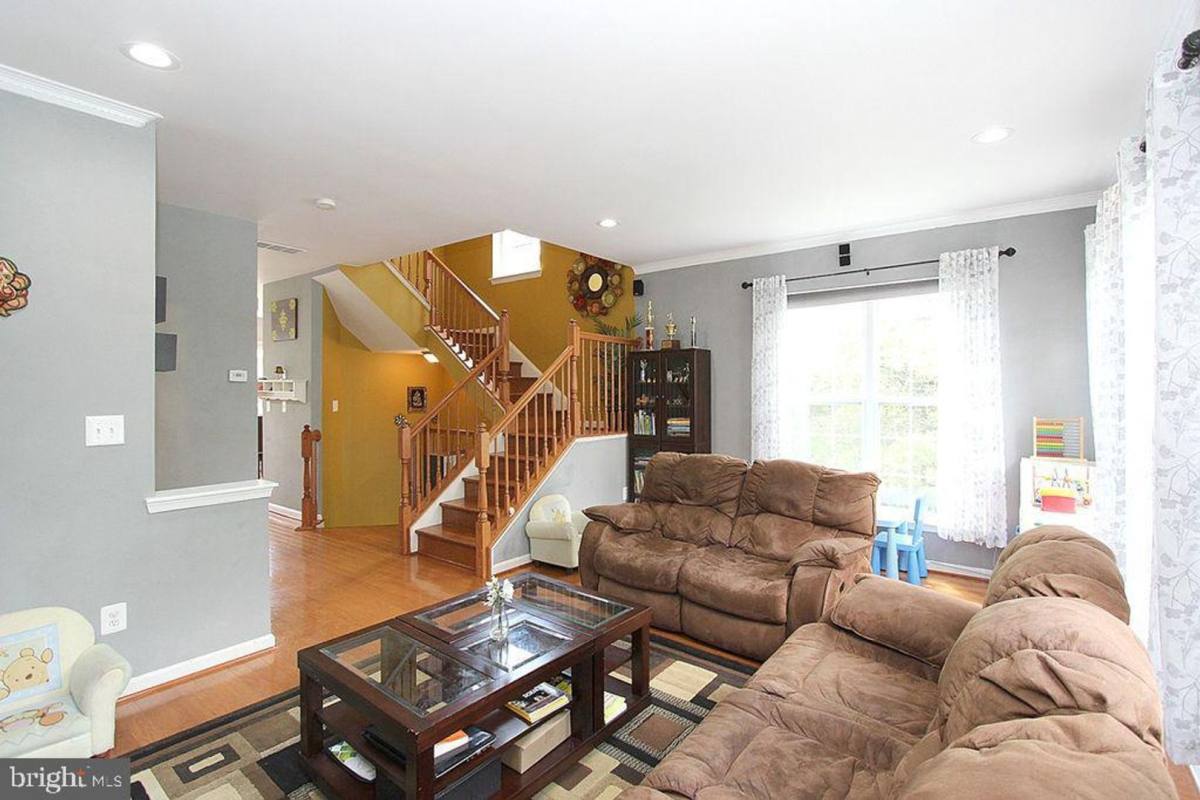 Townhouse for rent at 44269 Cornish Lane, Ashburn, VA 20147
