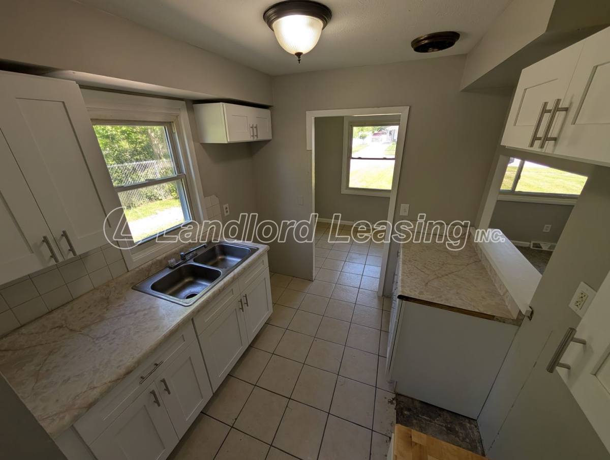 House for rent at 4252 Belle Ave, Sheffield Lake, OH 44054