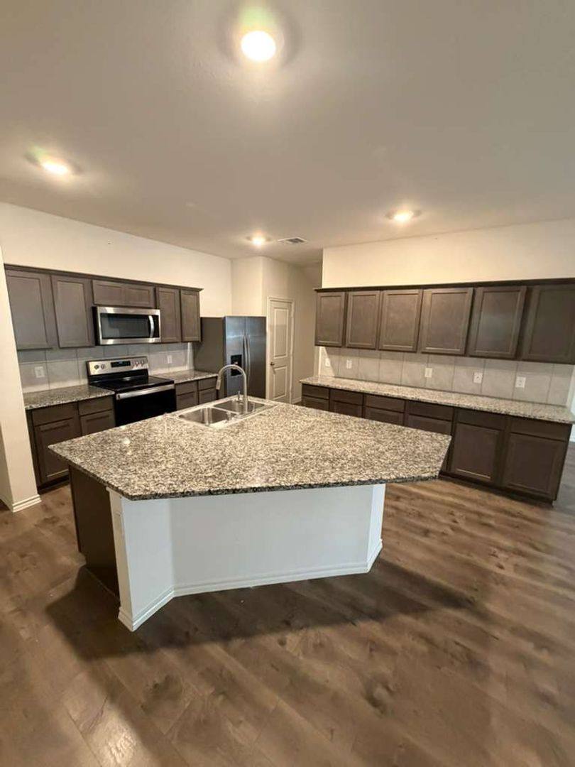 House for rent at 2708 Corbo Dr, Seagoville, TX 75159
