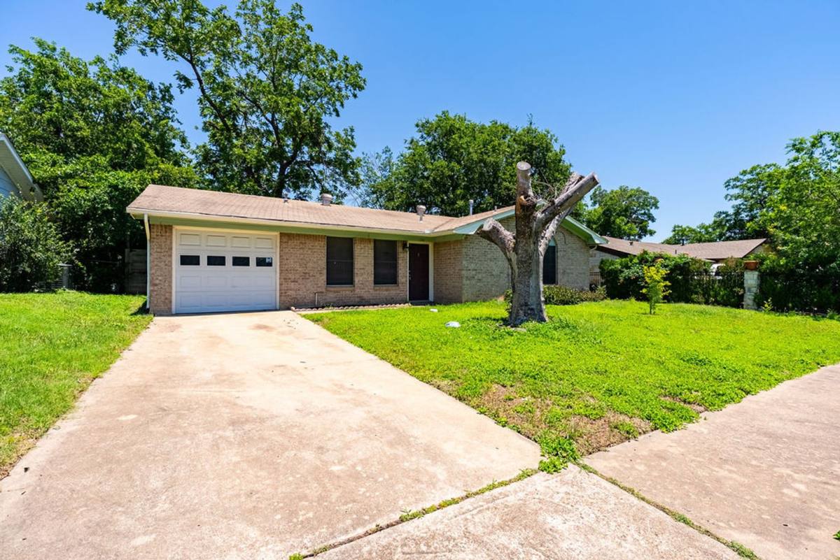 House for rent at 310 E Grady Dr, Austin, TX 78753