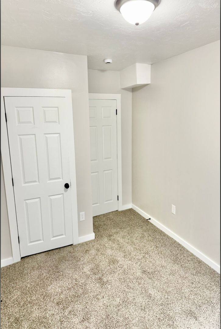 Apartment for rent at 220 Logee St, Woonsocket, RI 02895