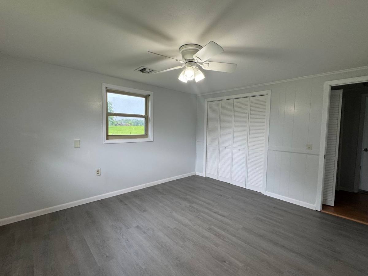 House for rent at 17588 County Rd, Live Oak, FL 32060