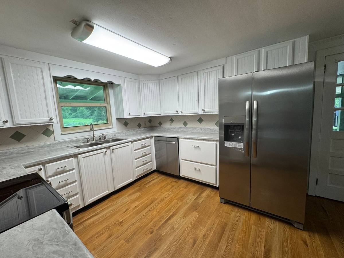 House for rent at 17588 County Rd, Live Oak, FL 32060