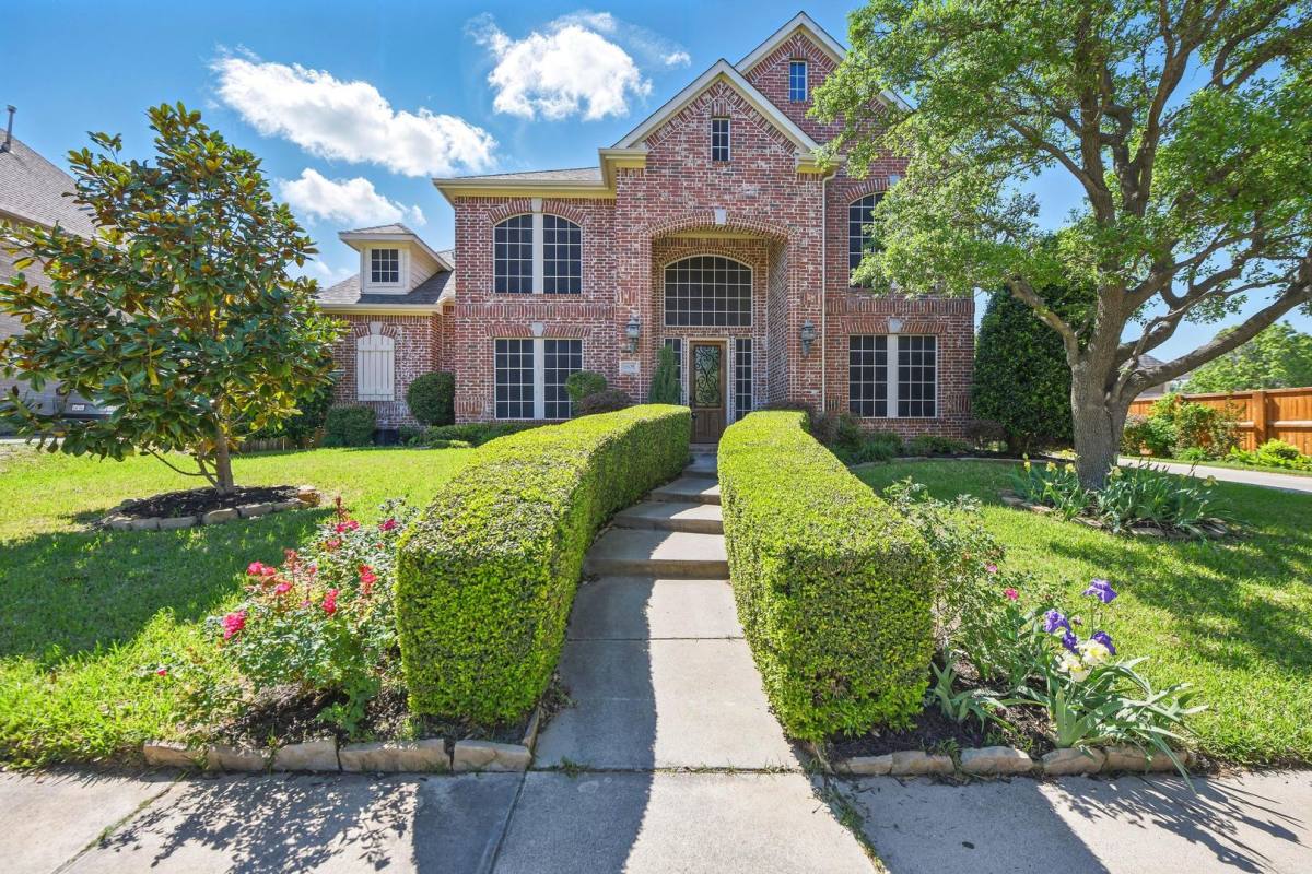 House for rent at 1805 Southwicke Dr, Flower Mound, TX 75022