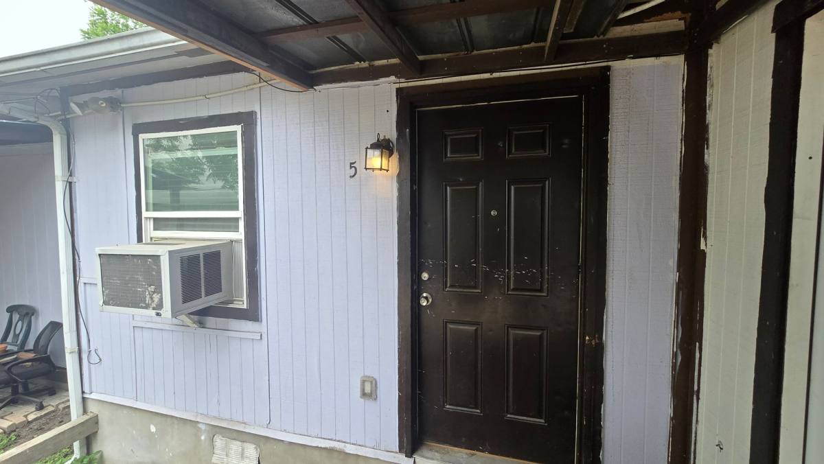 Apartment for rent at 2614 Monterey St, San Antonio, TX 78207