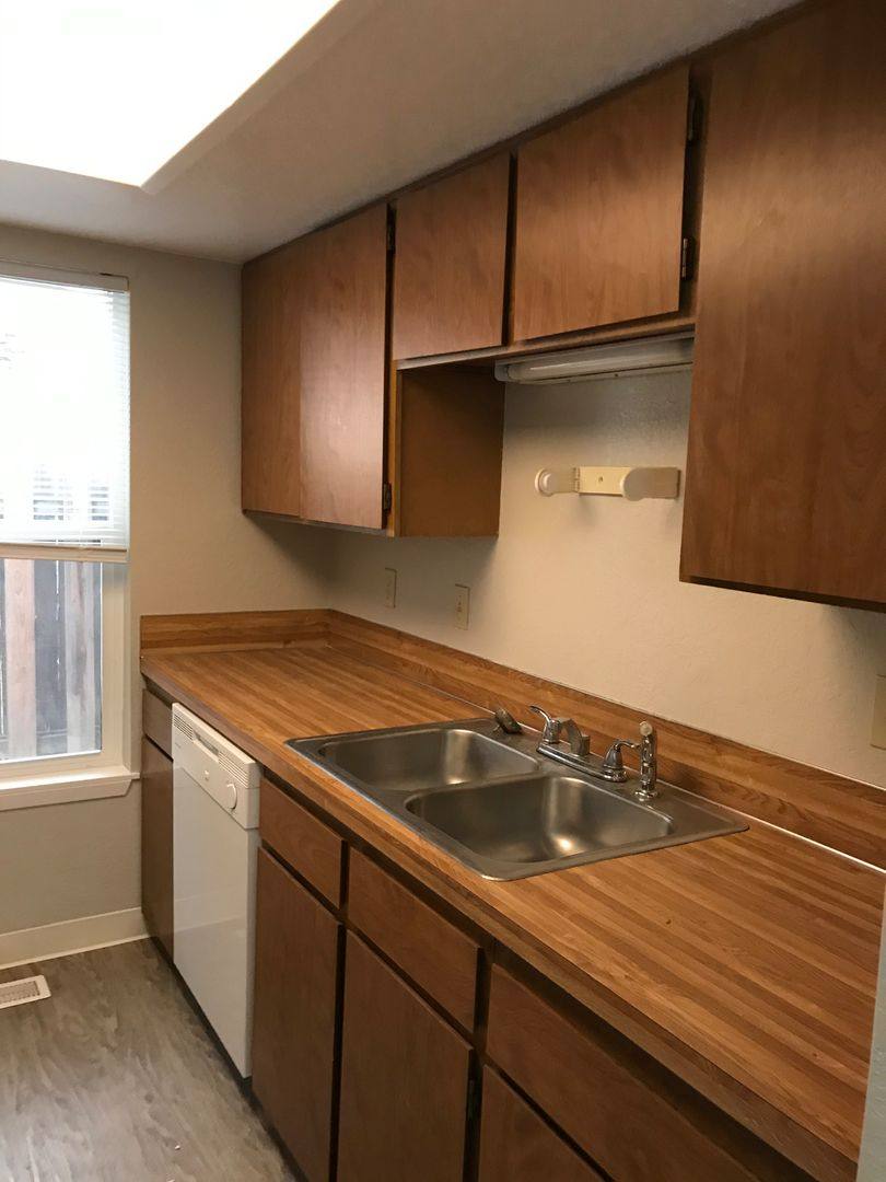 House for rent at 811 W 2nd St, Meridian, ID 83642