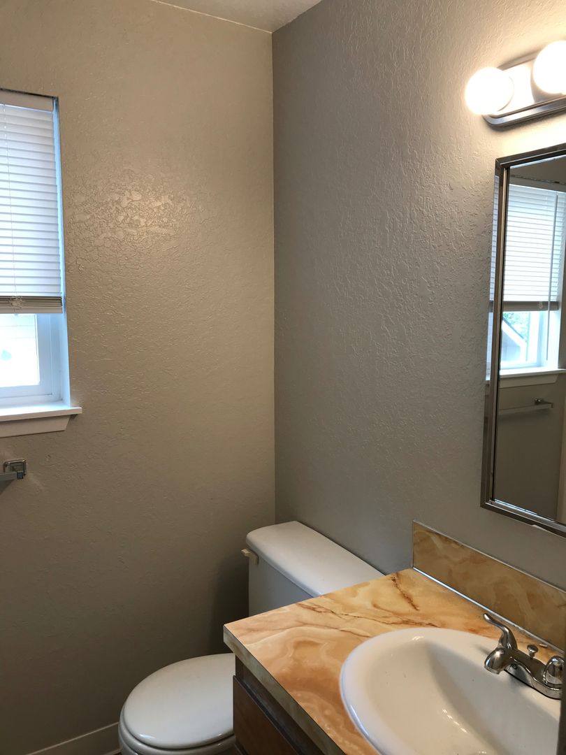 House for rent at 811 W 2nd St, Meridian, ID 83642