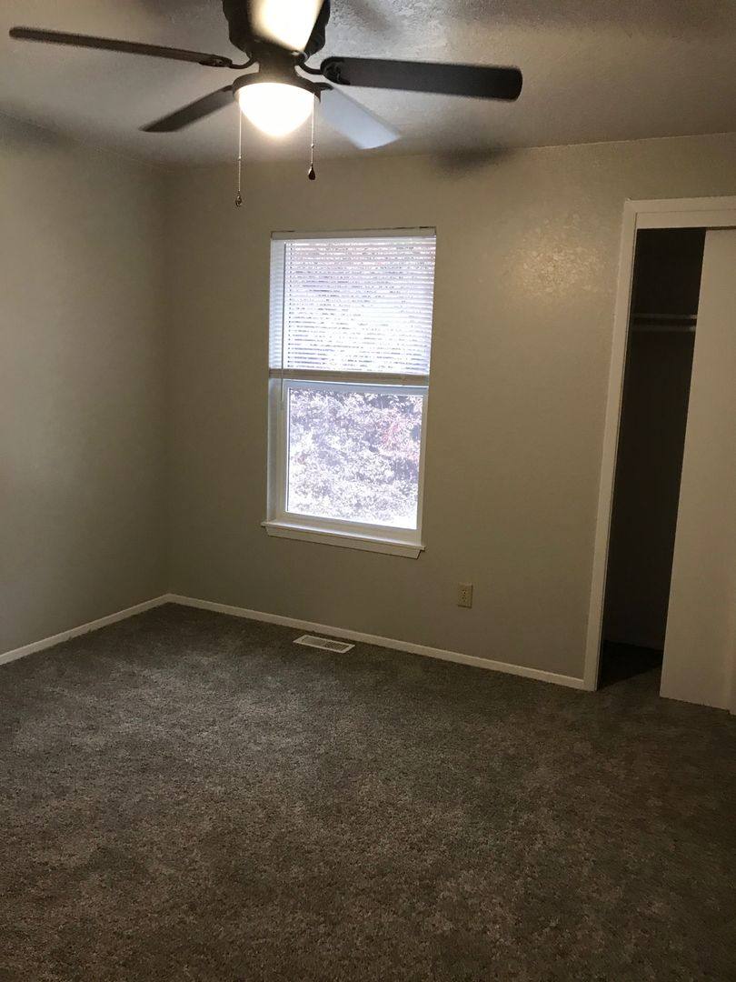 House for rent at 811 W 2nd St, Meridian, ID 83642