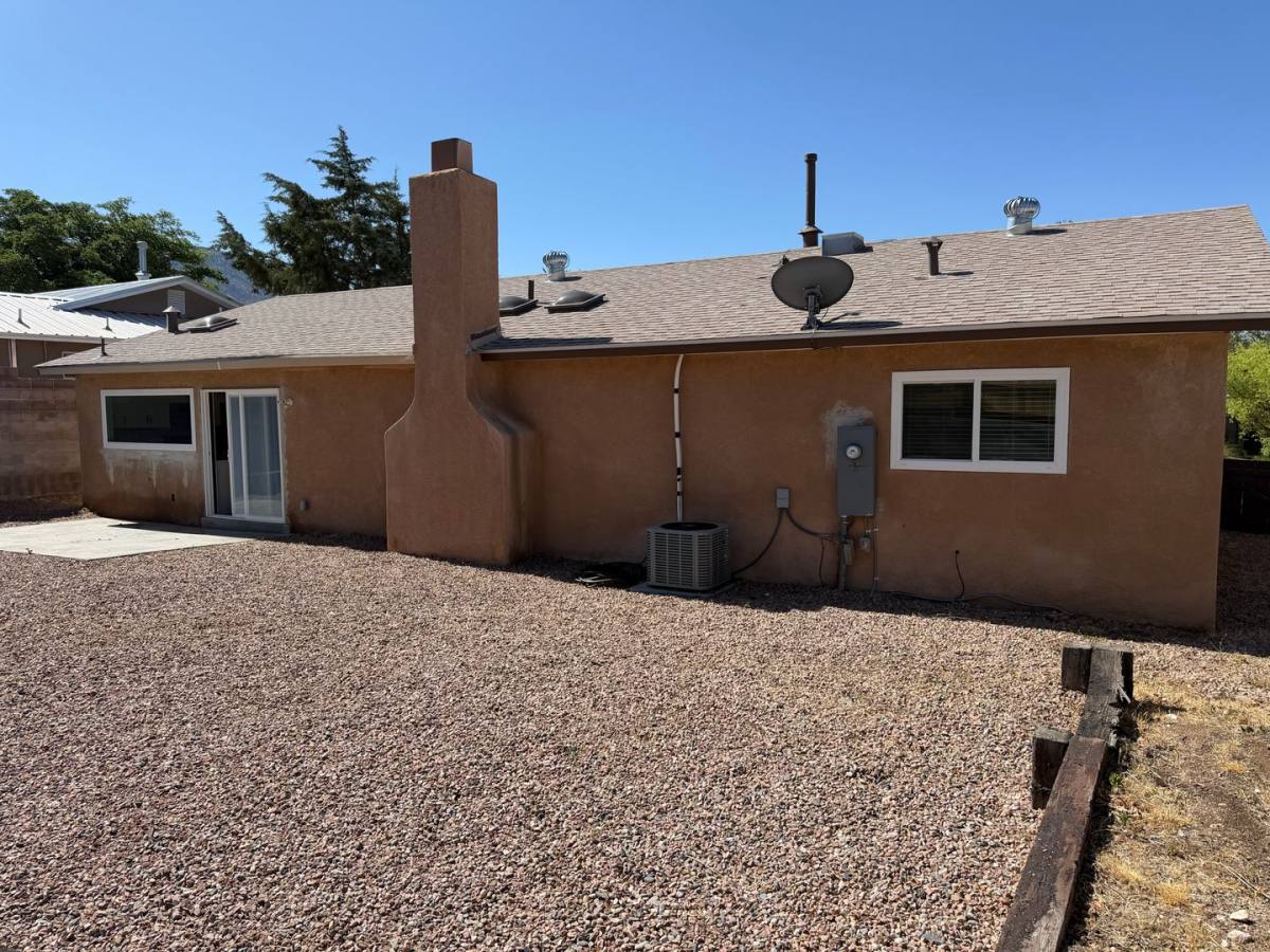 House for rent at 12013 Kashmir St NE, Albuquerque, NM 87111