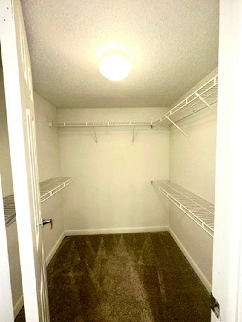 Apartment for rent at 4120 Union Square Blvd, Palm Beach Gardens, FL 33410