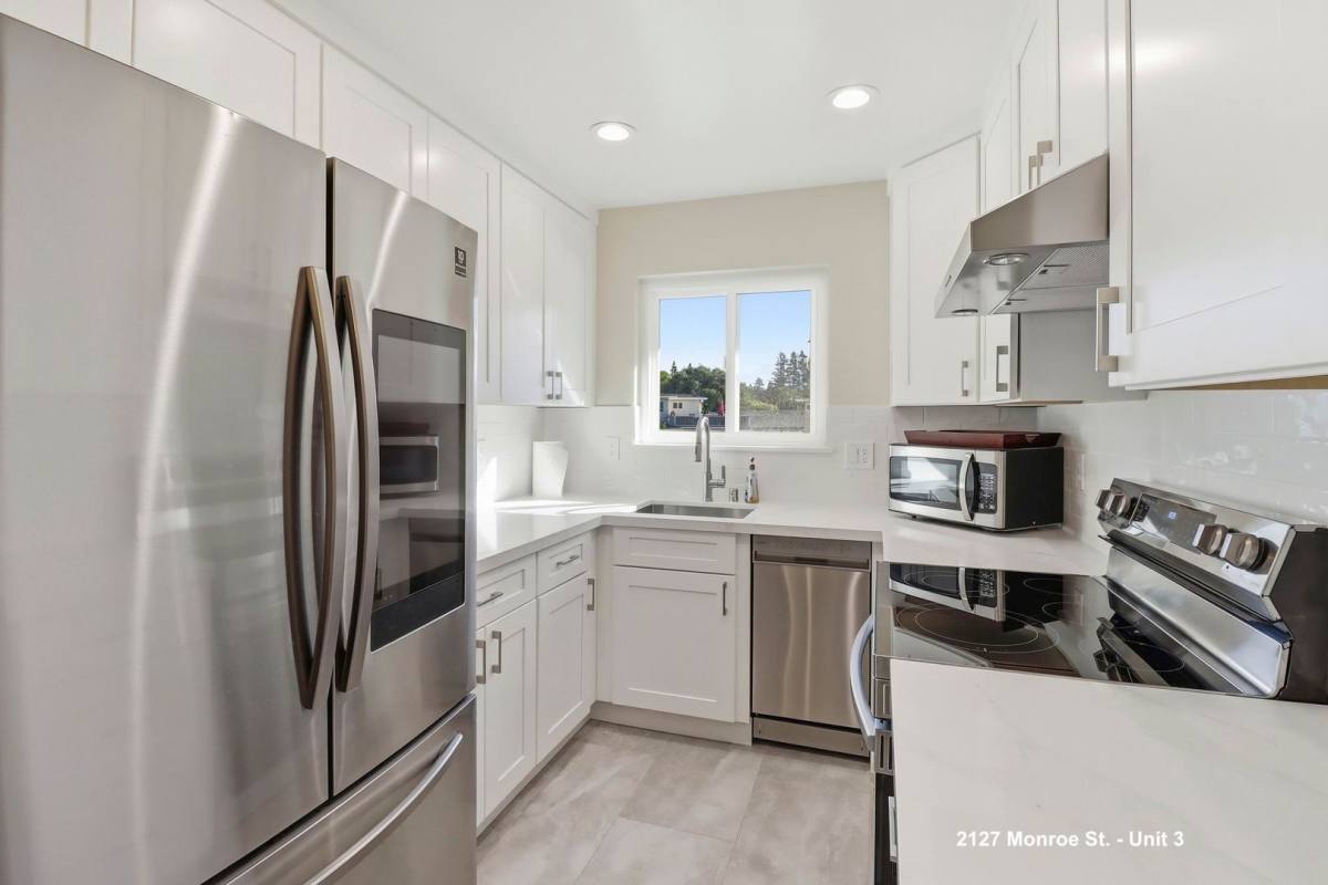Apartment for rent at 2127 Monroe St, Santa Clara, CA 95050
