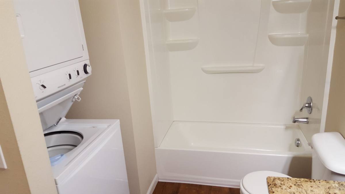 Apartment for rent at 6855 N Burlington Ave, Portland, OR 97203
