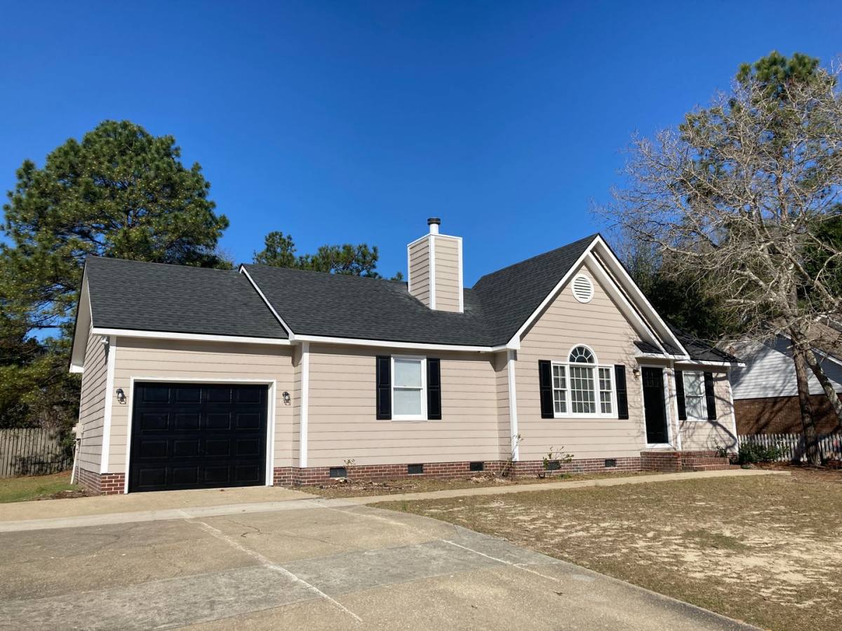 House for rent at 2536 Previs Rd, Fayetteville, NC 28306