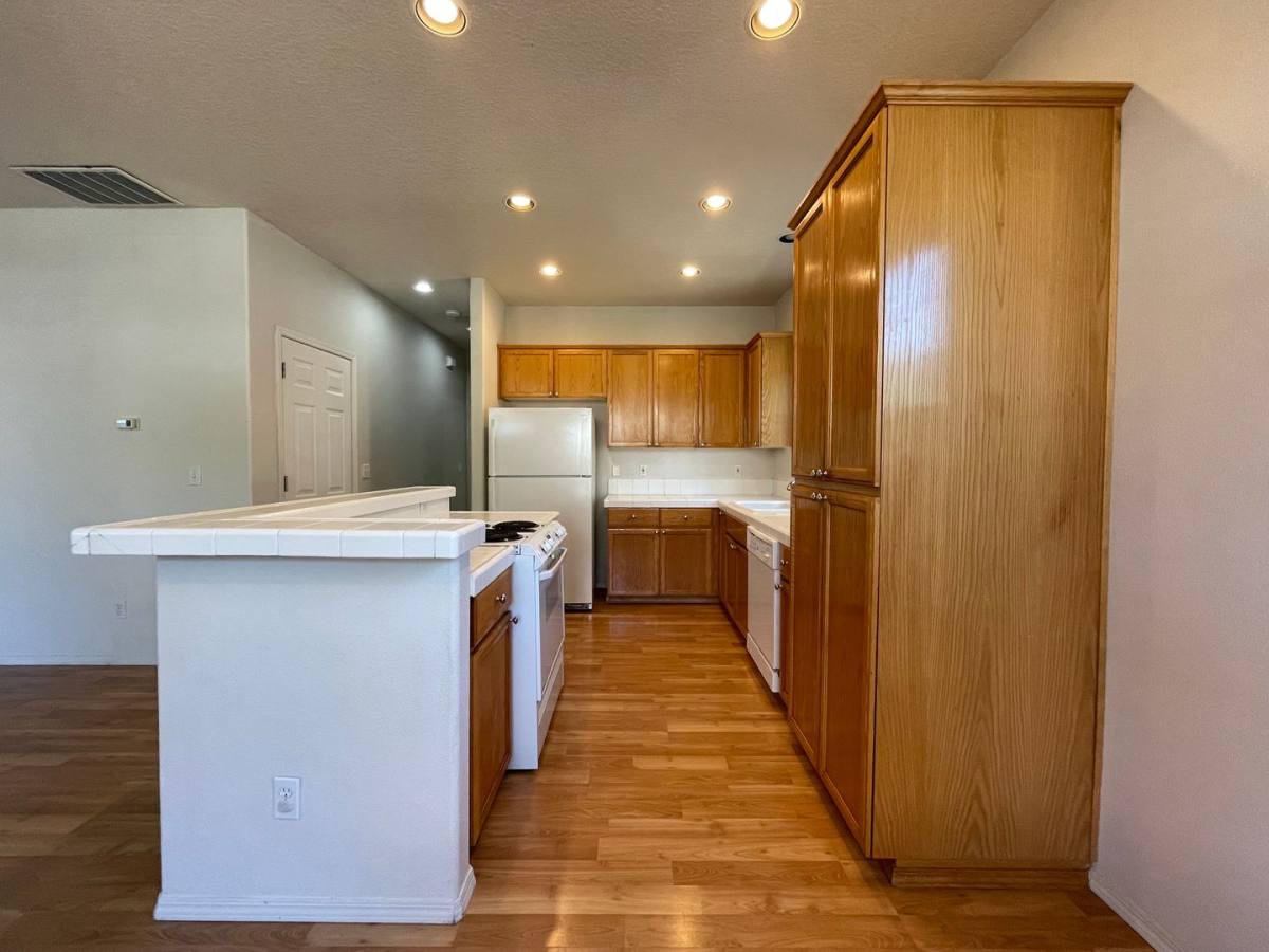 House for rent at 797 NE 63rd Ave, Hillsboro, OR 97124