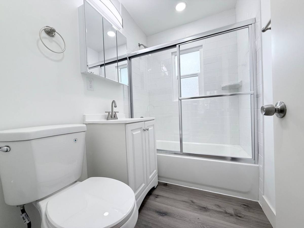 Apartment for rent at 22 N San Mateo Dr, San Mateo, CA 94401