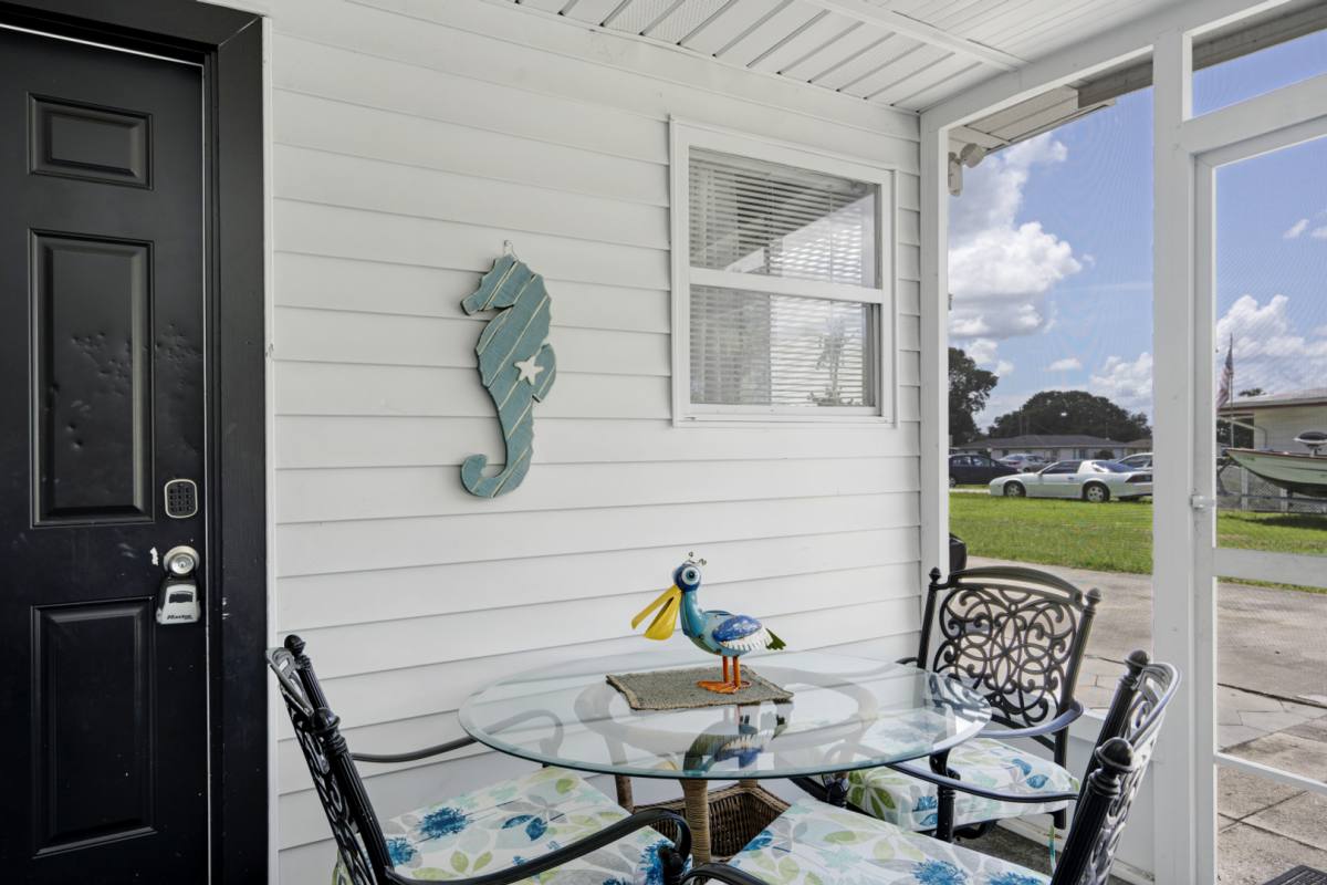 Apartment for rent at 305 Linden Dr, Ellenton, FL 34222