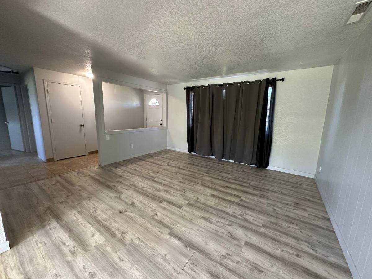 House for rent at 6209 Onyx Ave, Klamath Falls, OR 97603