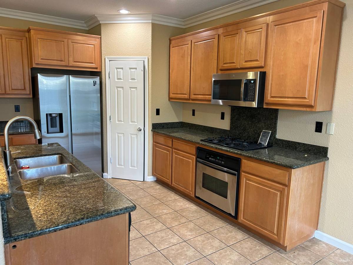 House for rent at 108 Matisse Dr, Oakley, CA 94561