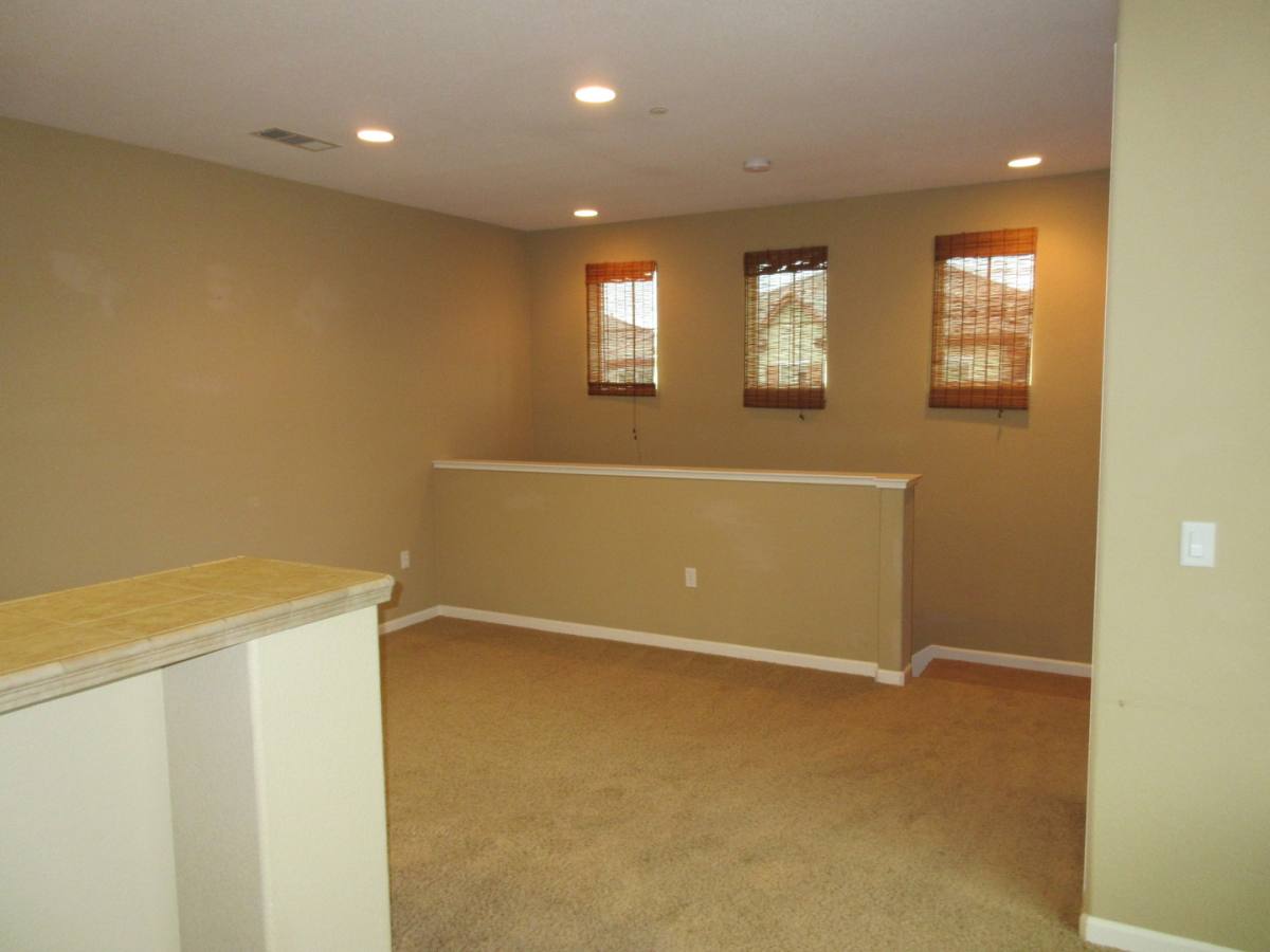 Condo for rent at 101 Cezanne Lane, Folsom, CA 95630