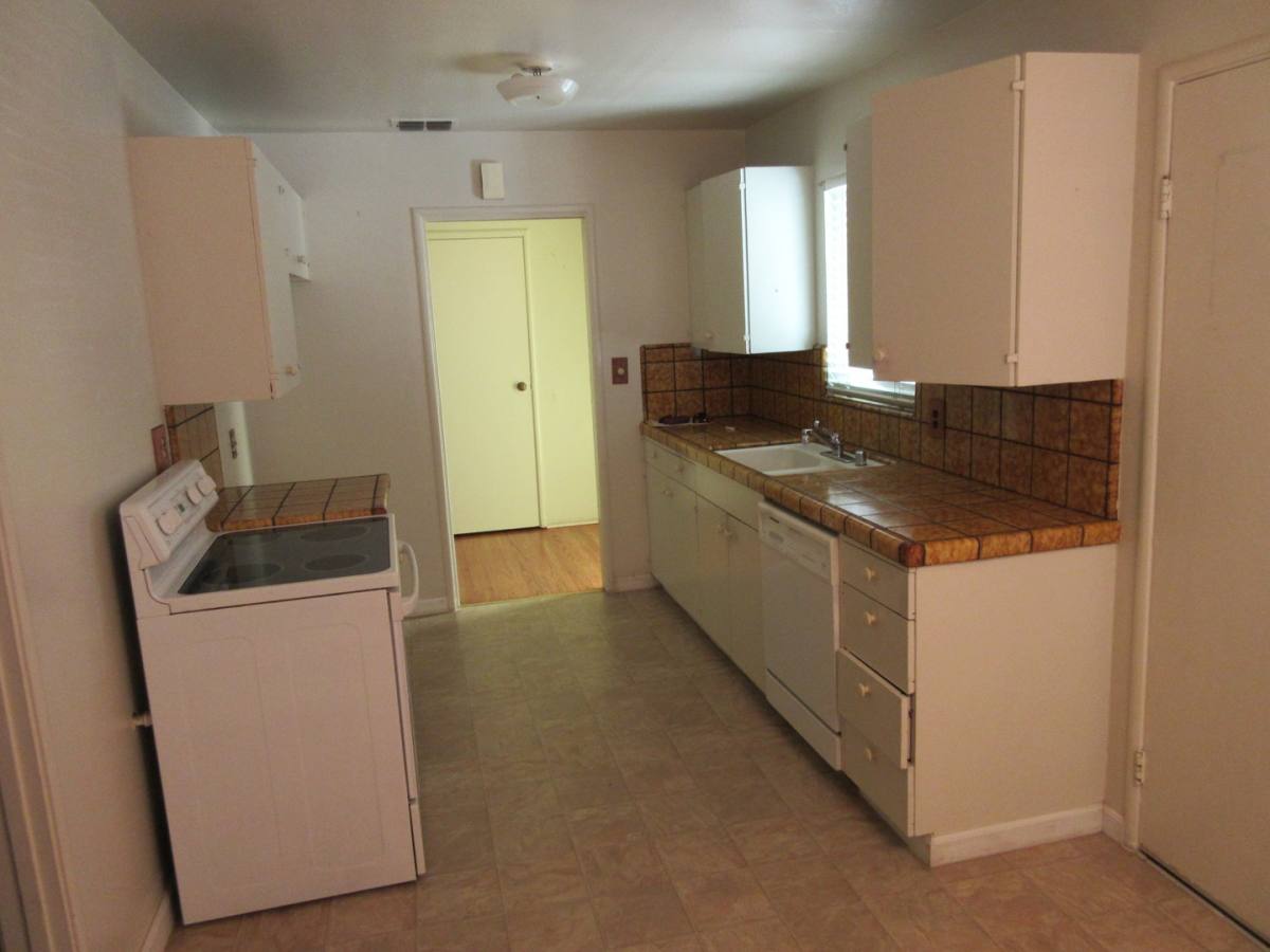 House for rent at 5233 Calistoga Way, Sacramento, CA 95841