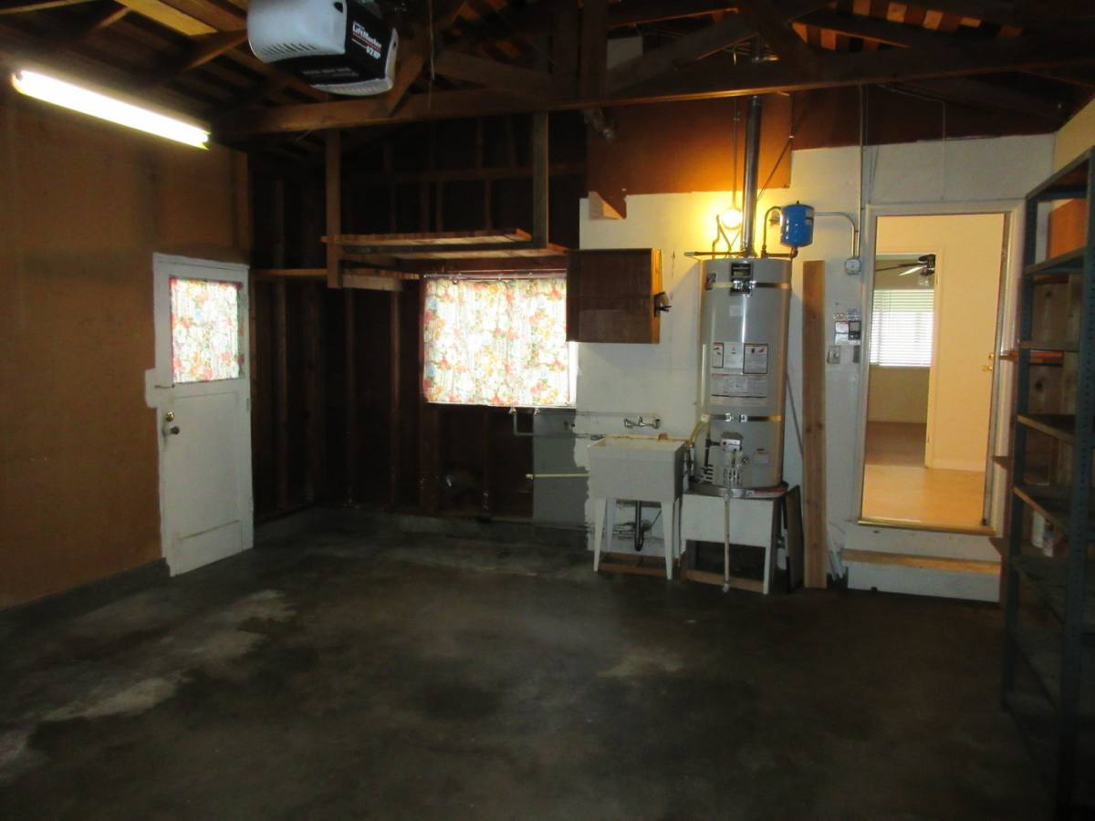 House for rent at 5233 Calistoga Way, Sacramento, CA 95841