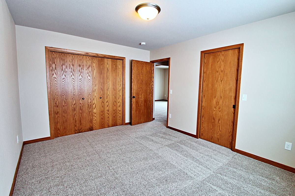 Townhouse for rent at 3111 8th St NE, Minot, ND 58703