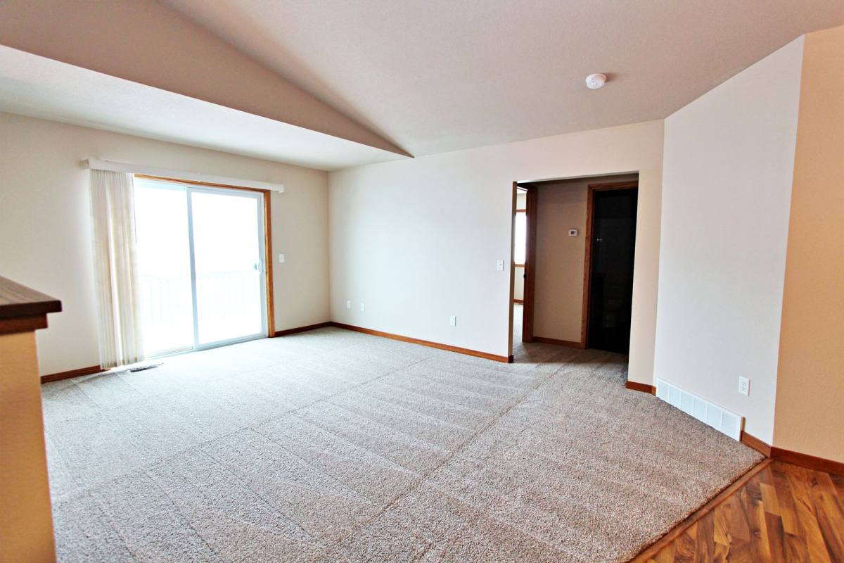 Townhouse for rent at 3111 8th St NE, Minot, ND 58703