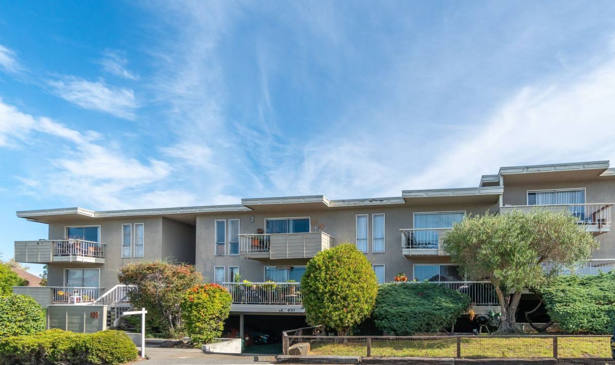 Apartment for rent at 420 - 430 Golden Gate Ave, Richmond, CA 94801