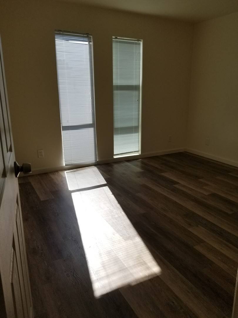 Apartment for rent at 420 - 430 Golden Gate Ave, Richmond, CA 94801