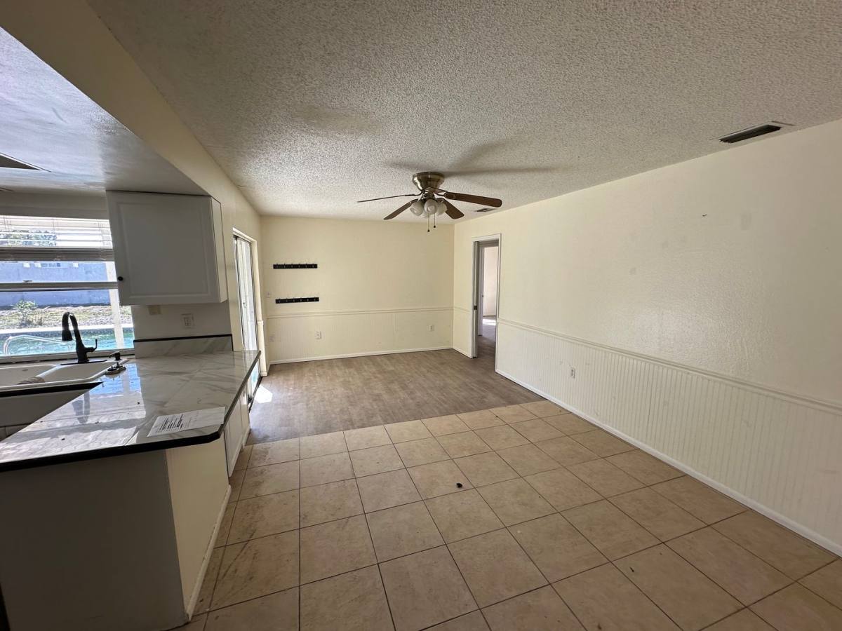 House for rent at 6535 Waterford Circle, Sarasota, FL 34238