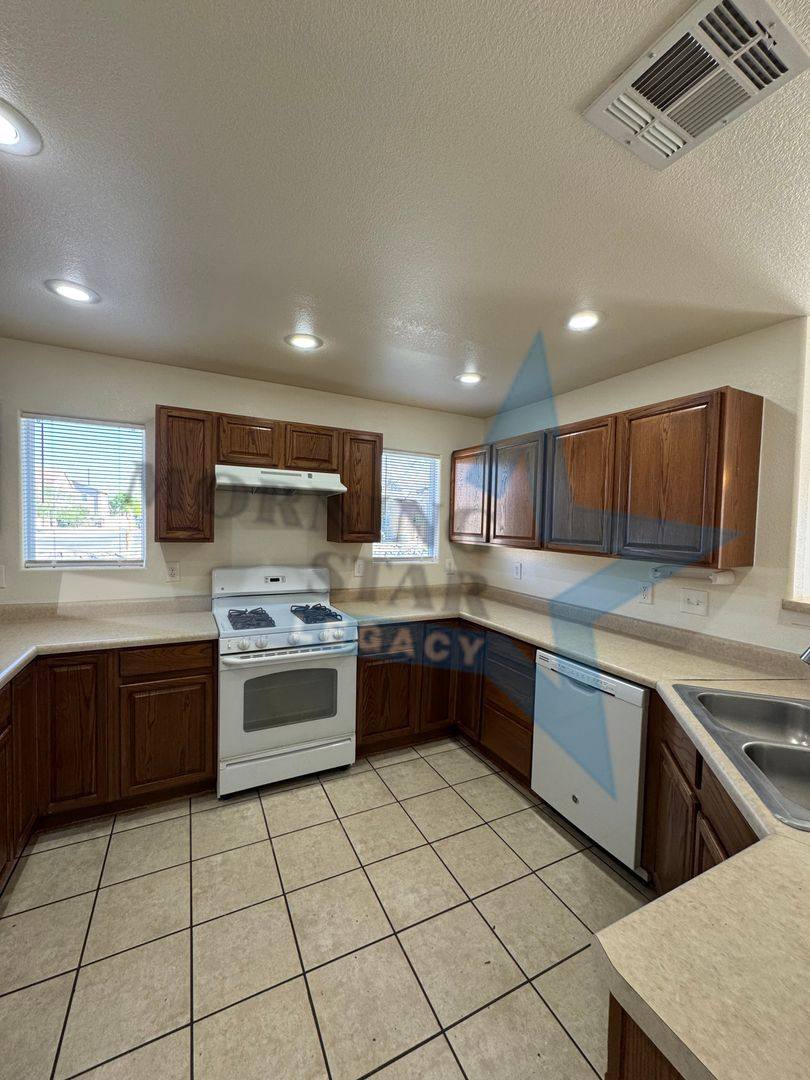 House for rent at 4999 Bosworth Rd, Las Cruces, NM 88012