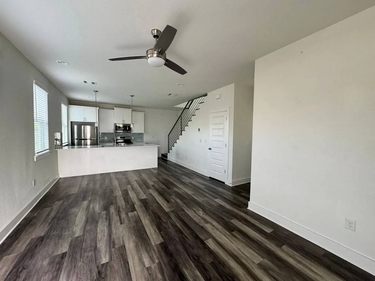 Condo for rent at 6410 Porter St #B, Austin, TX 78741