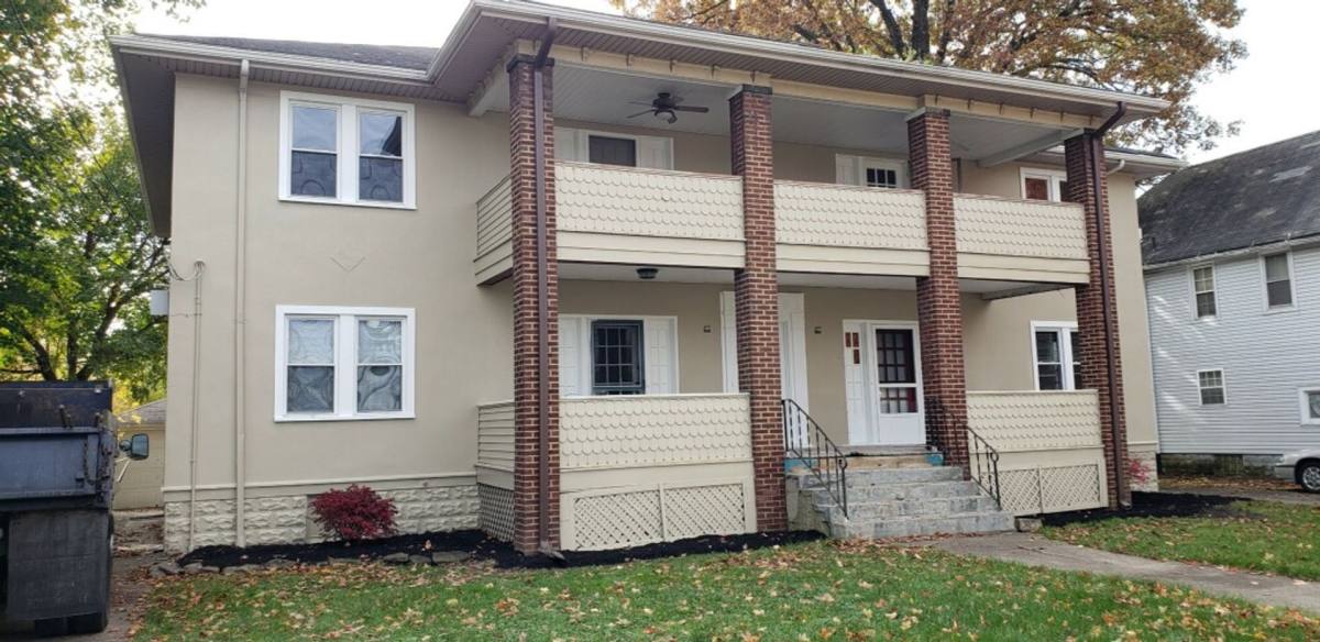 Condo for rent at 135 E Broadway Ave, Girard, OH 44420