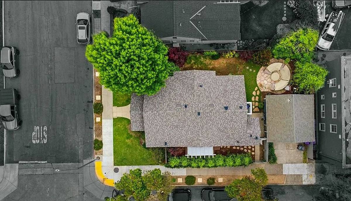 House for rent at 4000 E 5th St, Long Beach, CA 90814
