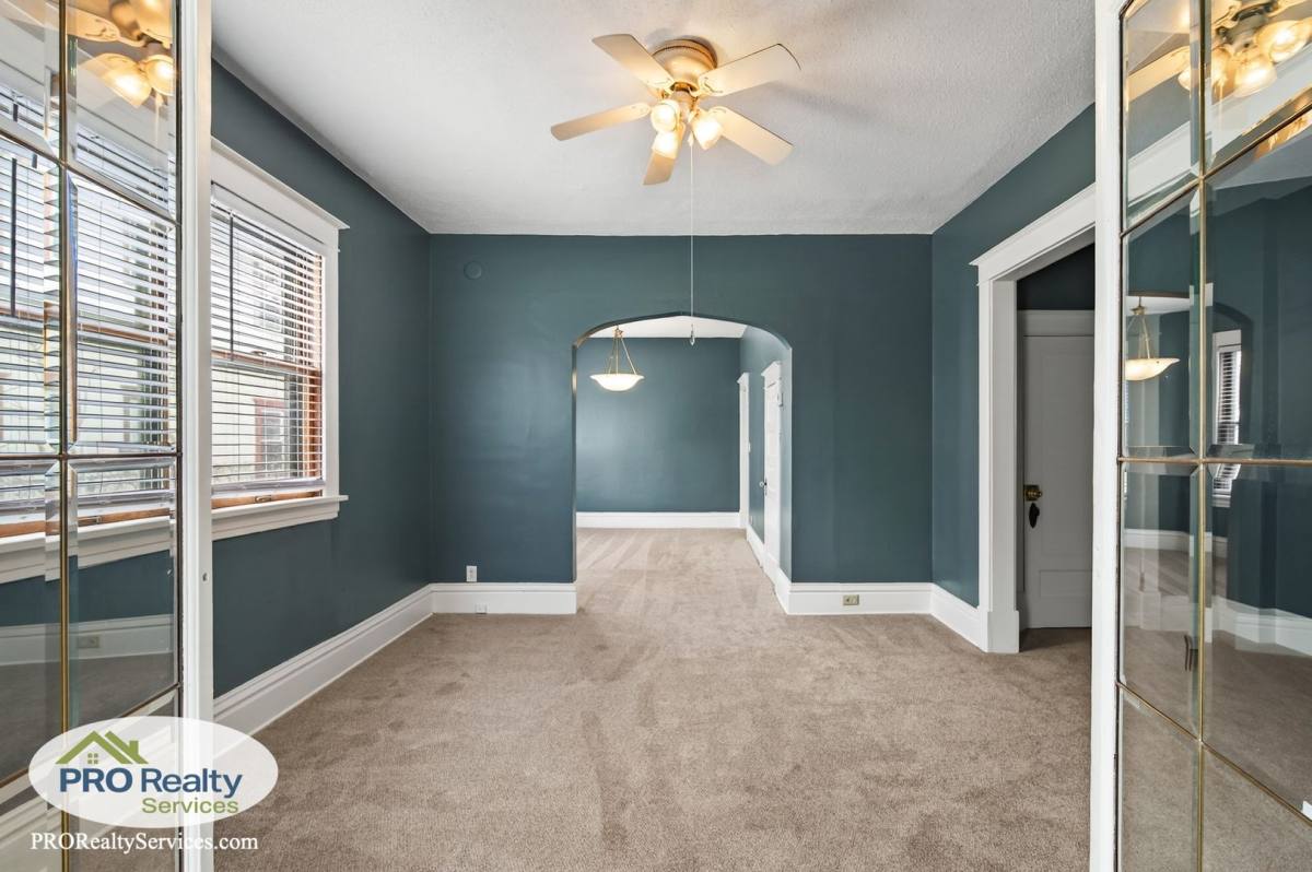 Townhouse for rent at 3328 - 5th Ave S, Minneapolis, MN 55408