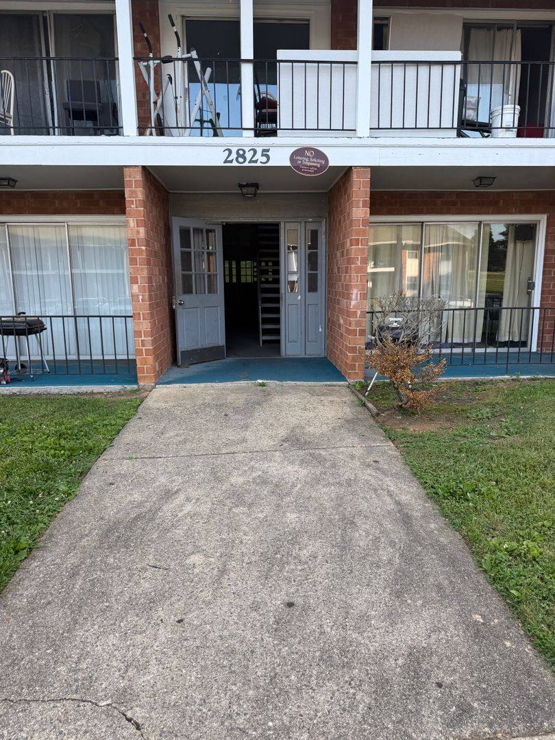 Apartment for rent at 2825 N O'Henry, Greensboro, NC 27401