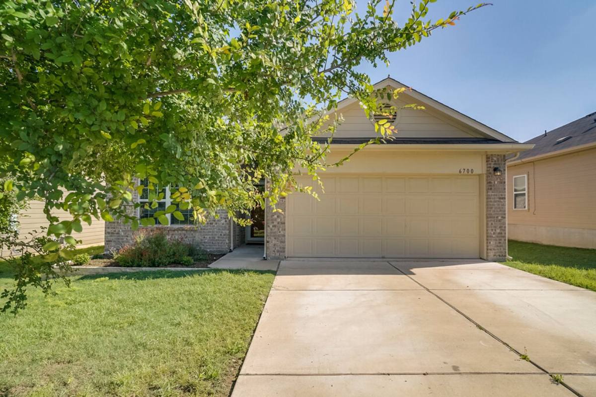 House for rent at 6700 Ranchito Dr, Austin, TX 78744