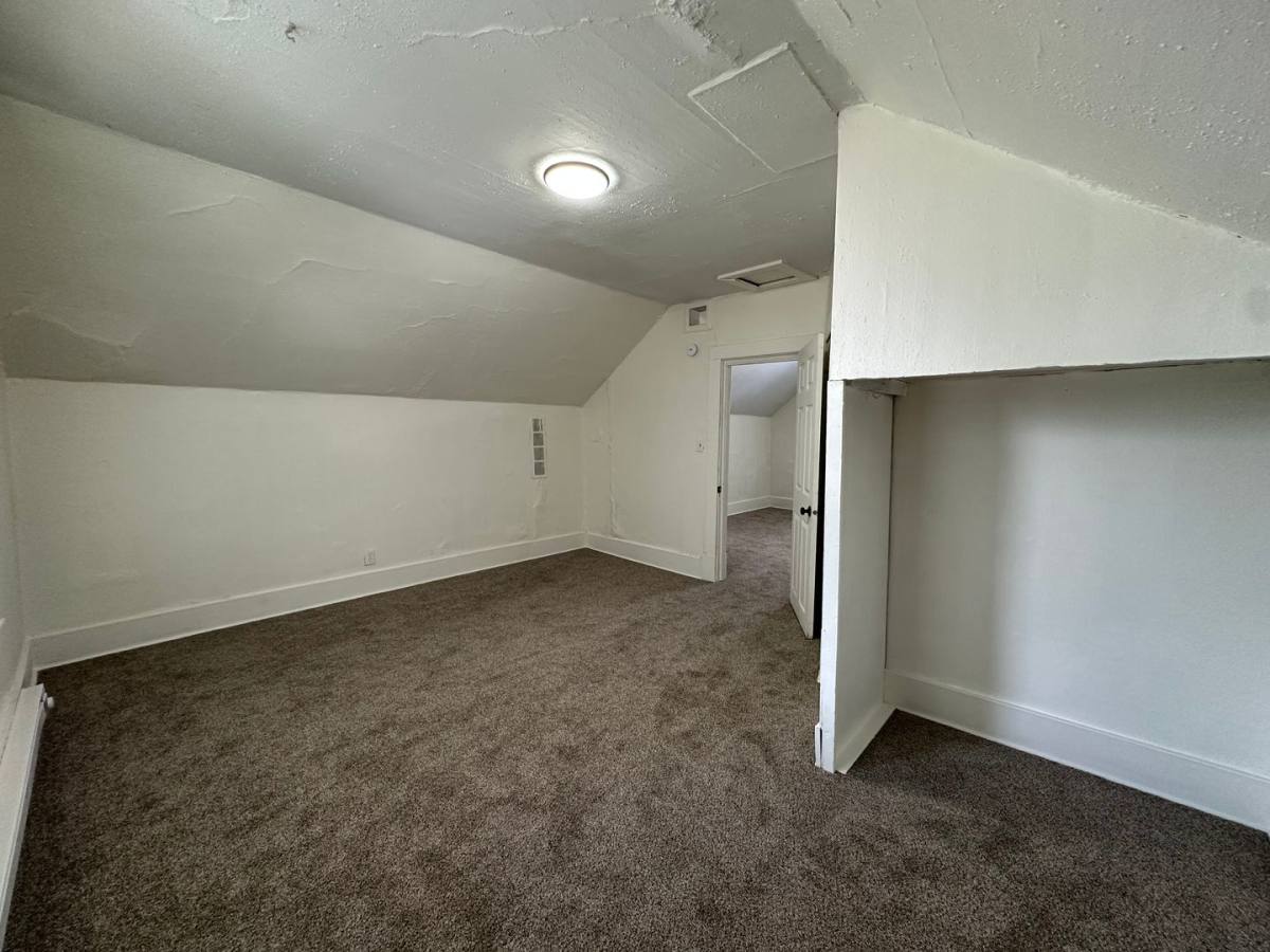 Apartment for rent at 514 E 10th Ave, Spokane, WA 99202