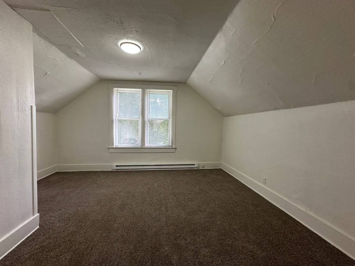 Apartment for rent at 514 E 10th Ave, Spokane, WA 99202