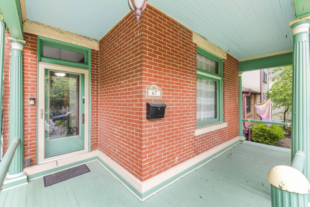 House for rent at 67 E 1st Ave, Columbus, OH 43201