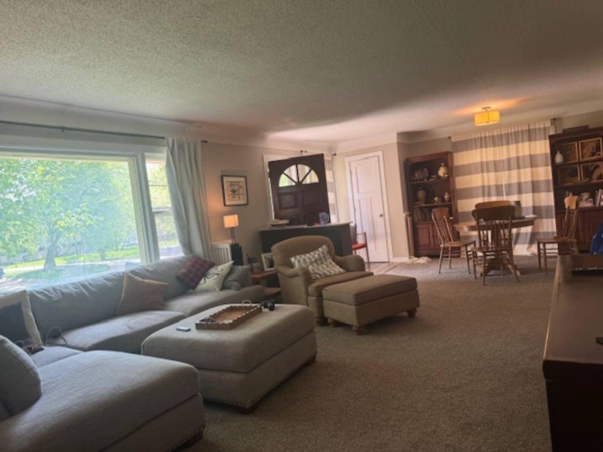 House for rent at 3325 Beard Ave, Minneapolis, MN 55422