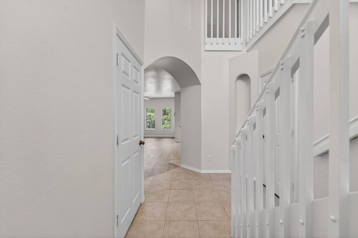 Townhouse for rent at 30132 Mossbank Dr, Wesley Chapel, FL 33543