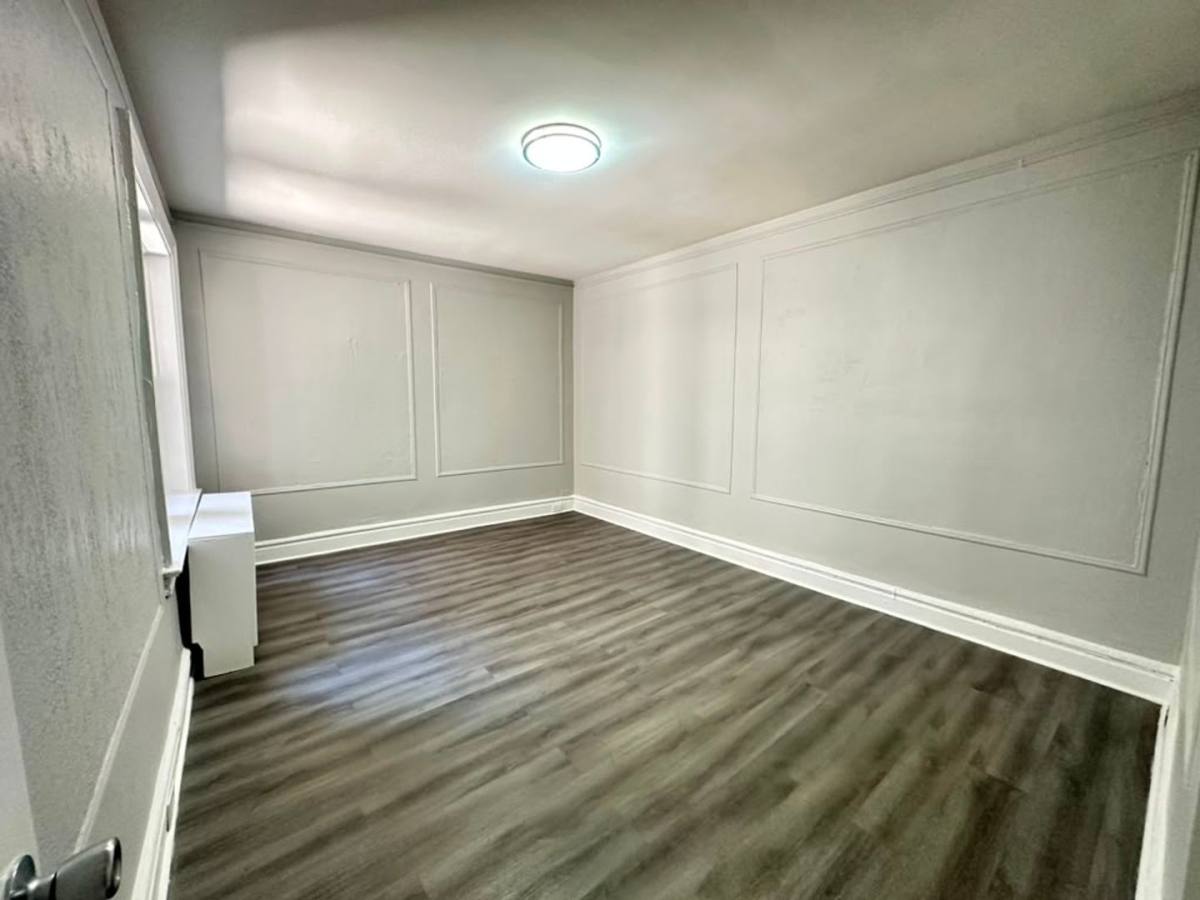 Apartment for rent at 130 Prospect St, East Orange, NJ 07017